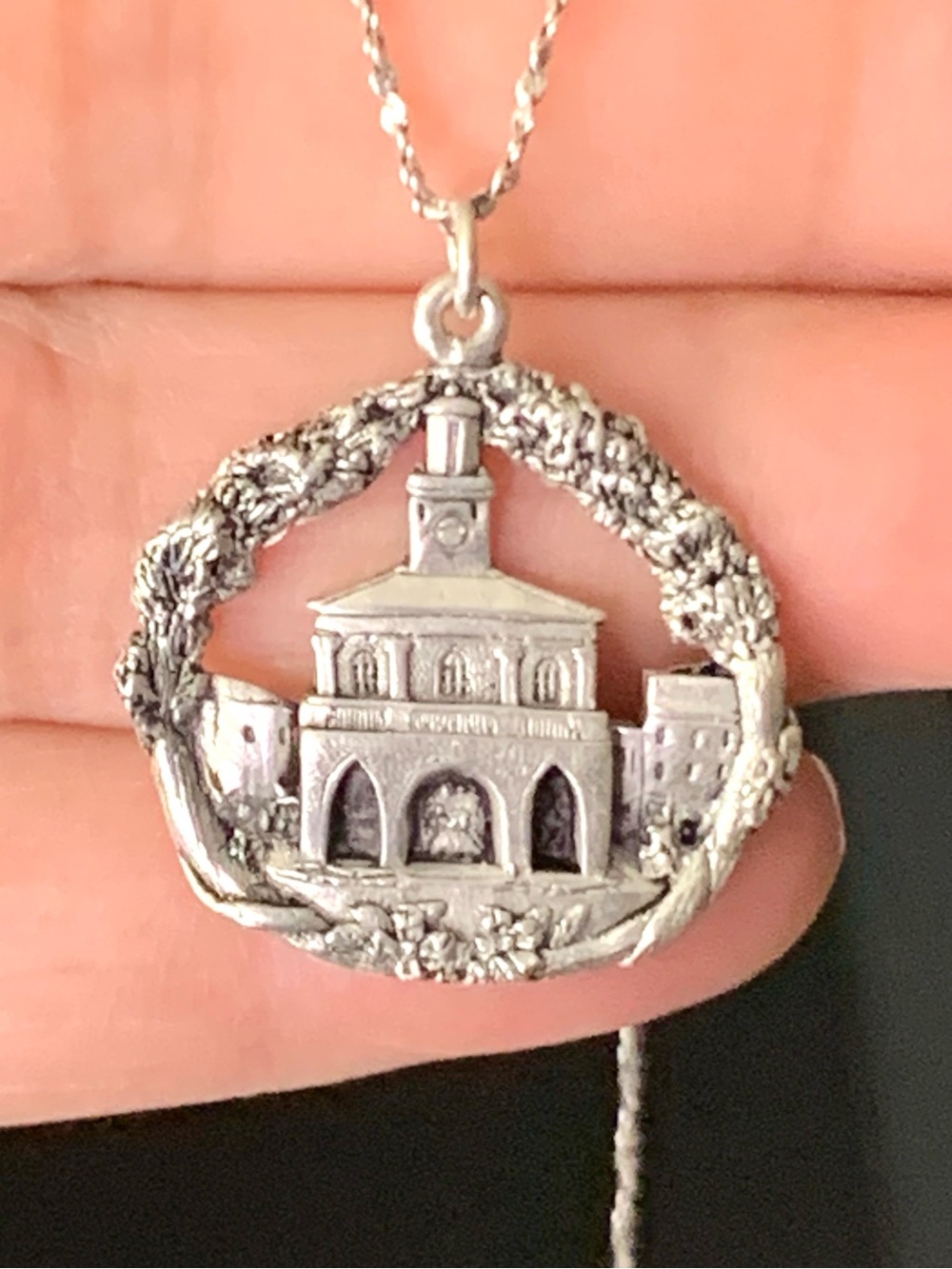 Vintage 925 Sterling Silver Architectural Charm Pendant Necklace  18”